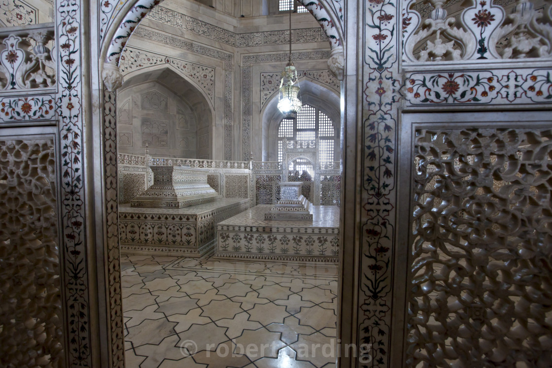 The Taj Mahal Mausoleum Marble Tomb Caskets Of Shah Jahan