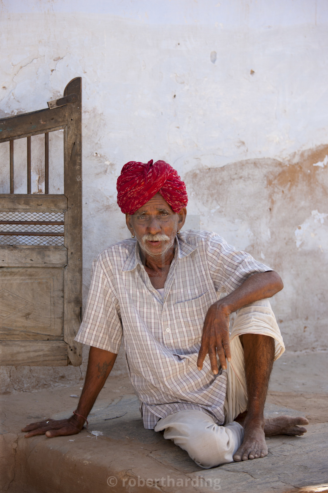 Indian Man Wearing Traditional Rajasthani Turban In Village Of Nimaj License Download Or Print For 79 84 Photos Picfair
