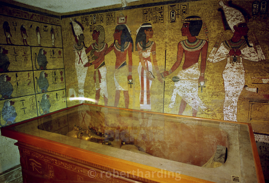نتيجة بحث الصور عن tut ankh tomb