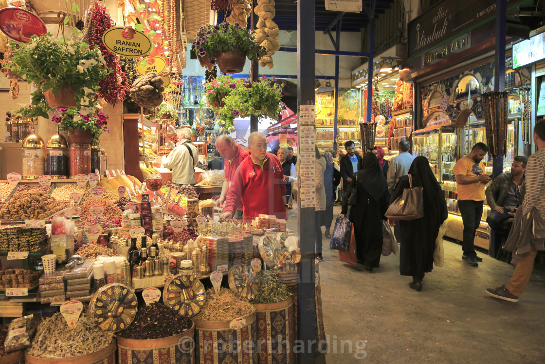 Spice Bazaar Misir Carsisi Egyptian Market Eminonu Istanbul Turkey Europe License Download Or Print For 79 84 Photos Picfair