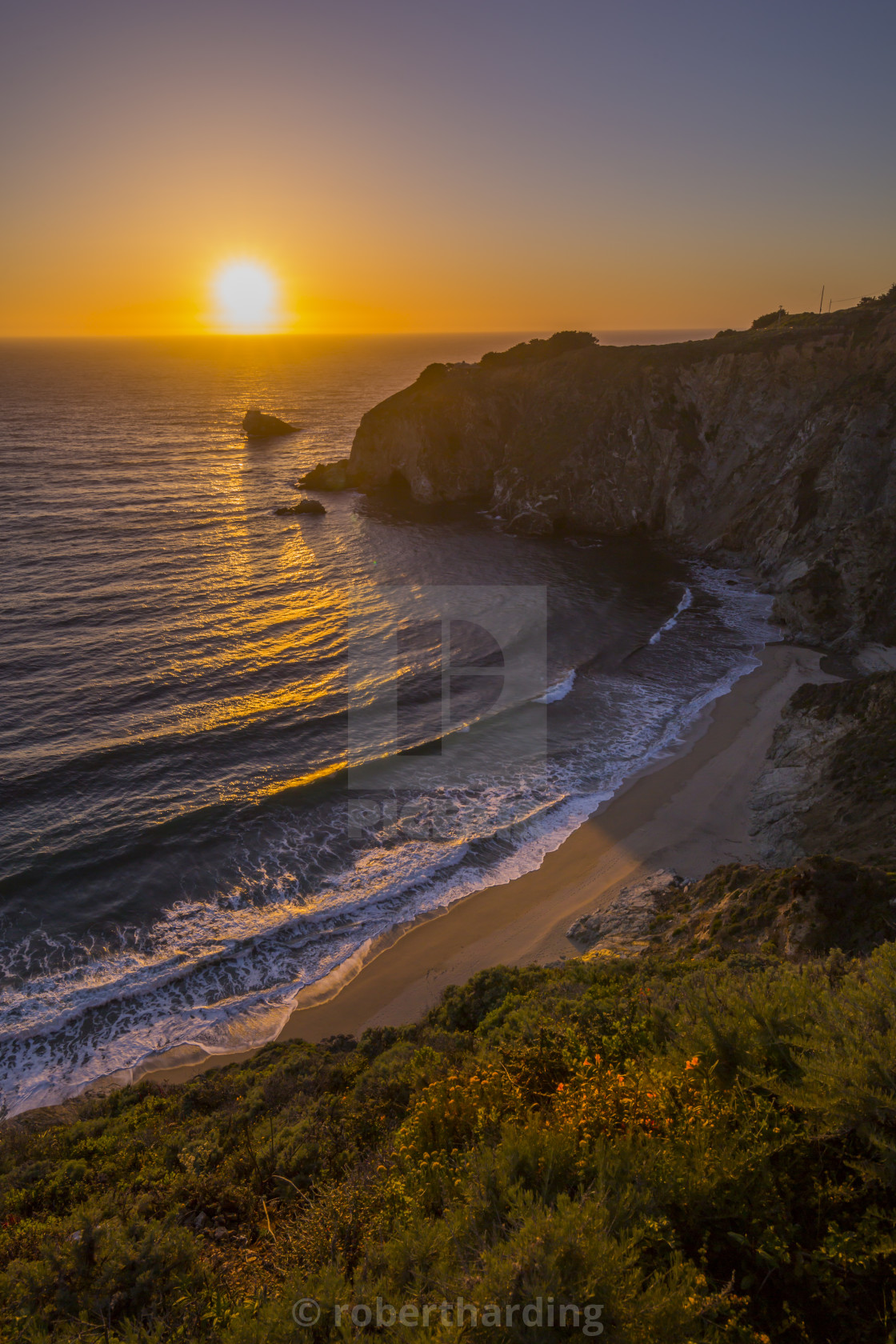 View Of Sunset At Big Sur Highway 1 Pacific Coast Highway Pacific Ocean License Download Or Print For 79 84 Photos Picfair