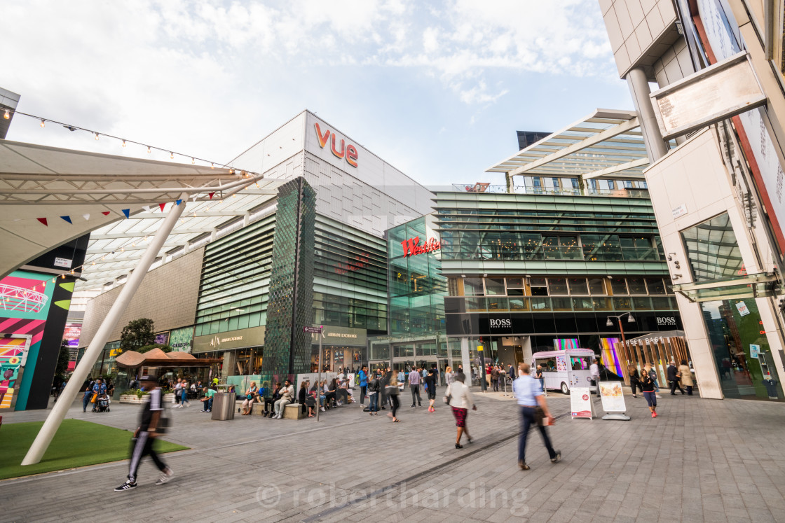 London Walk  Westfield Shopping / Centre London, England 