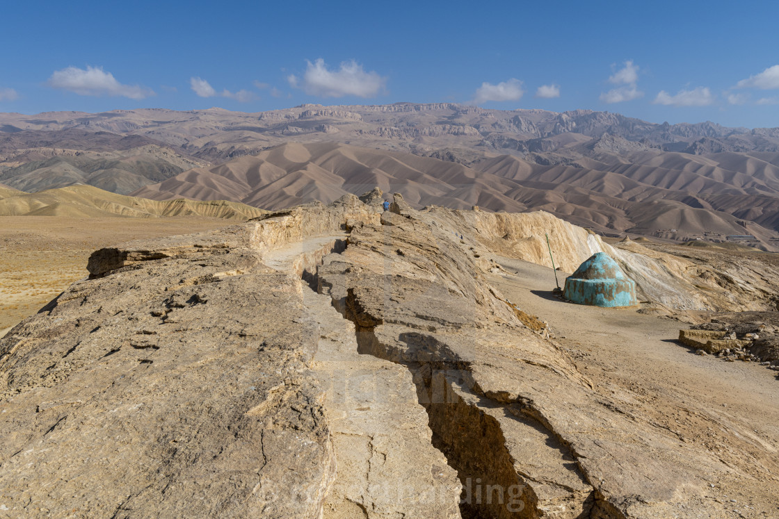 Volcanic Rock Split Darya Ajdahar Or Valley Of The Dragon Bamyan Afghanistan License Download Or Print For 79 84 Photos Picfair