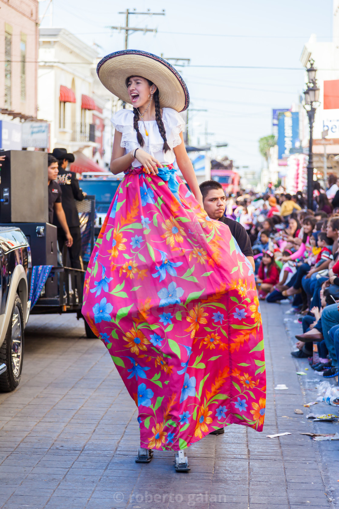Desfile Fiestas Mexicanas License Download Or Print For 10 00