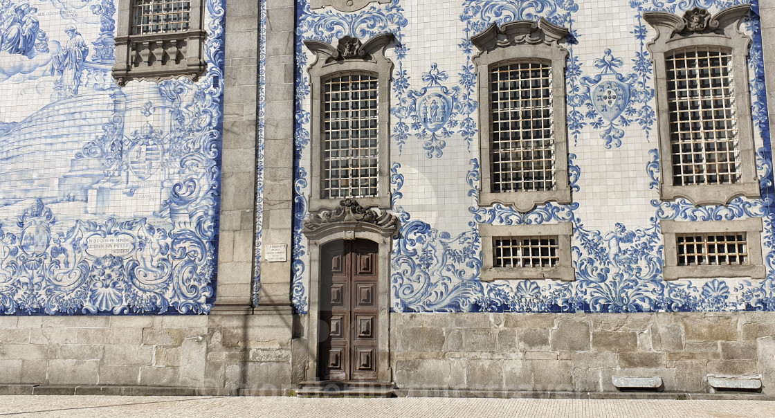 Carmo Church With Blue And White Decorative Tiles Porto Portugal License Download Or Print For 20 00 Photos Picfair
