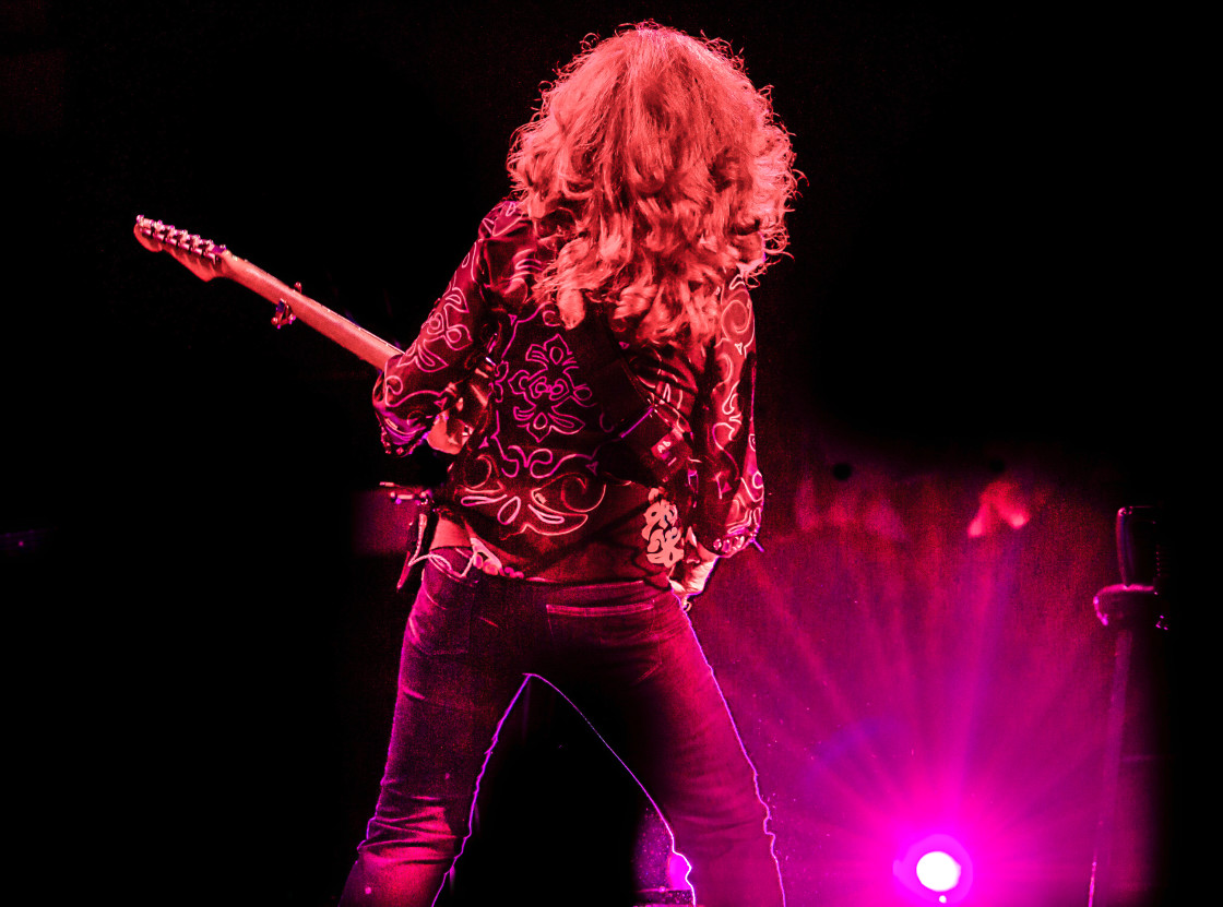 "Bonnie Raitt" stock image