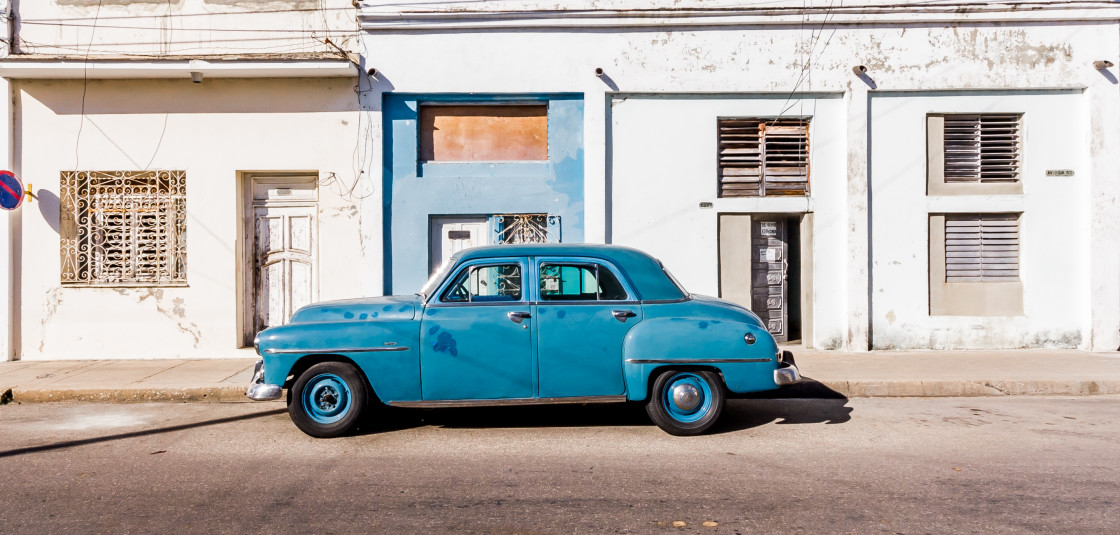 "Old Car on the Street – Havana" stock image