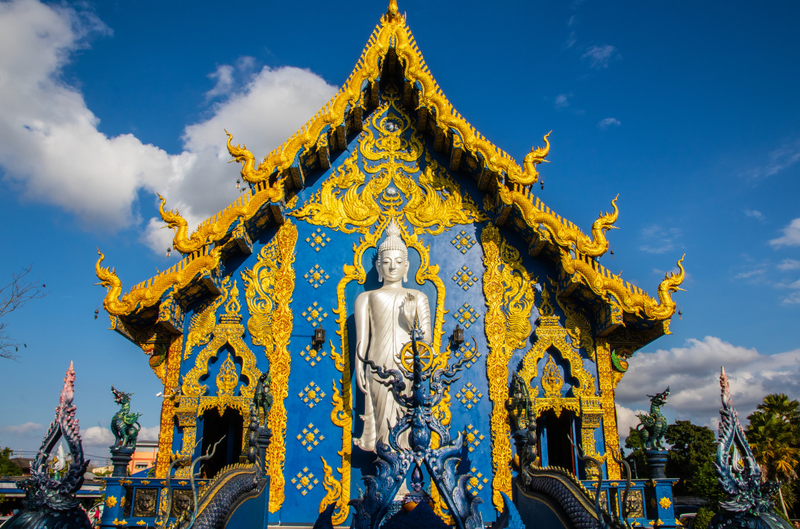 "Wat Rong Seur Ten the Blue Temple in Chiang Rai Thailand" stock image