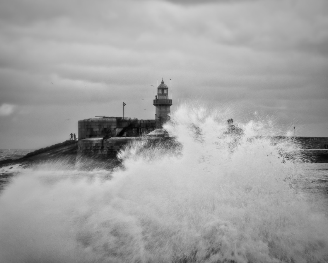 "Black and White Wave" stock image