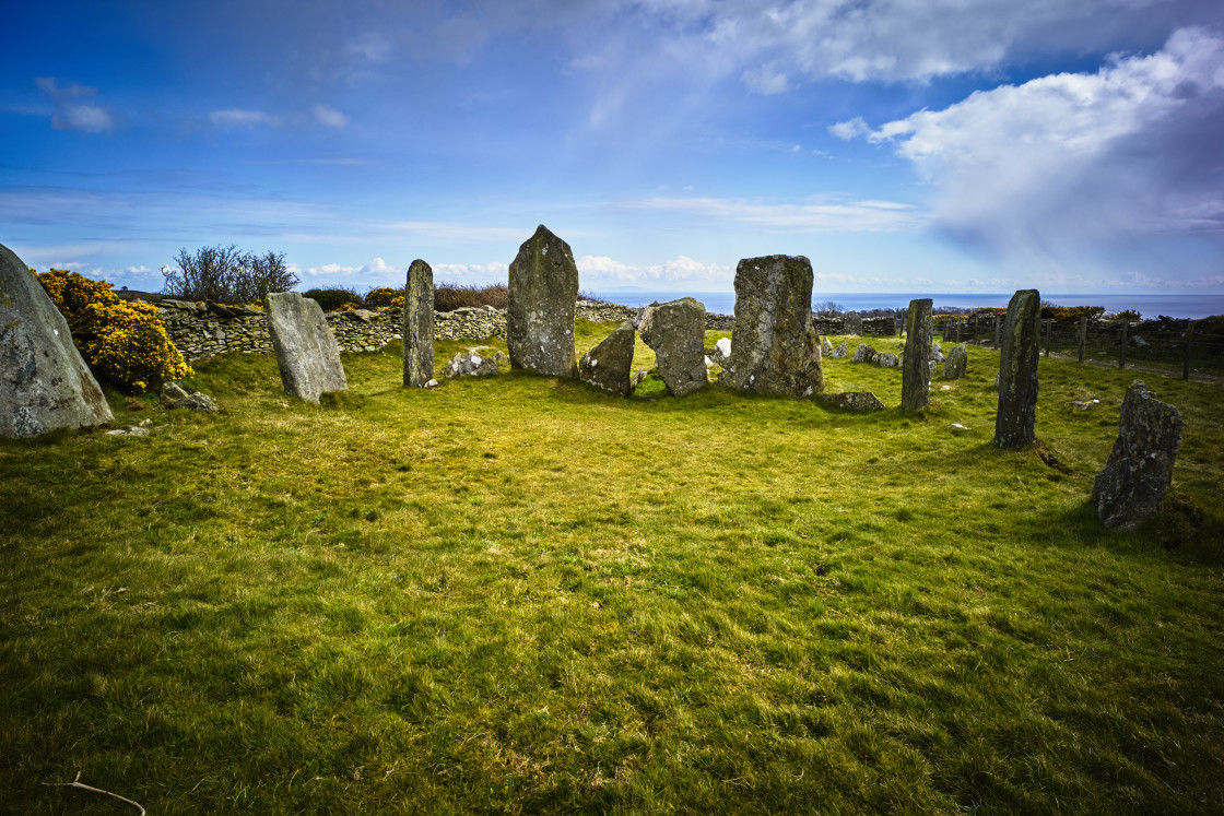 "Neolithic chambered tomb at Cashtal yn Ard" stock image