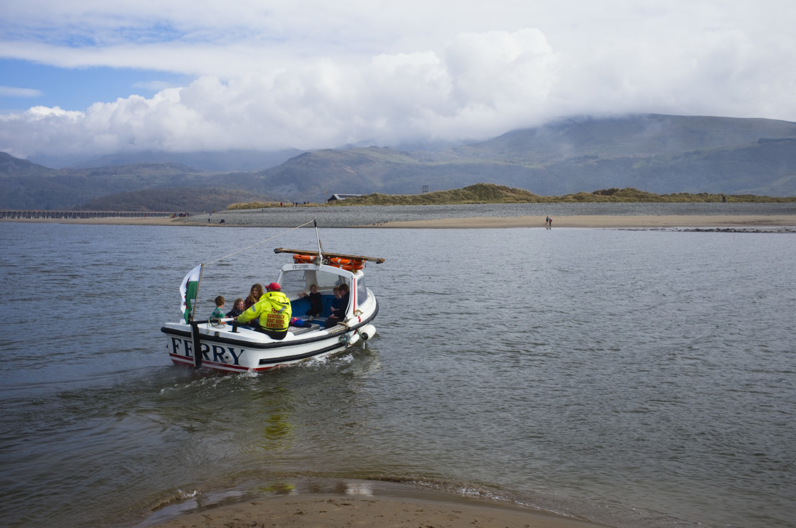 "The ferry across the estuary at Barmouth" stock image