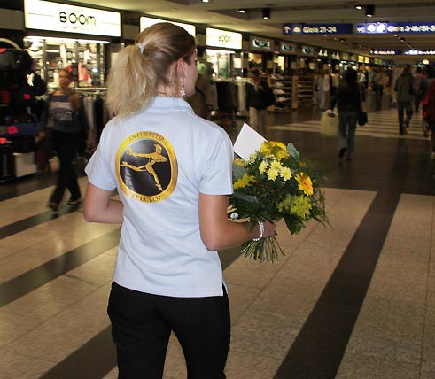 Blumenbote im Shopvile Zürich