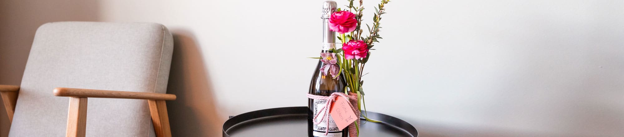 Our Easter bunny likes Prosecco 