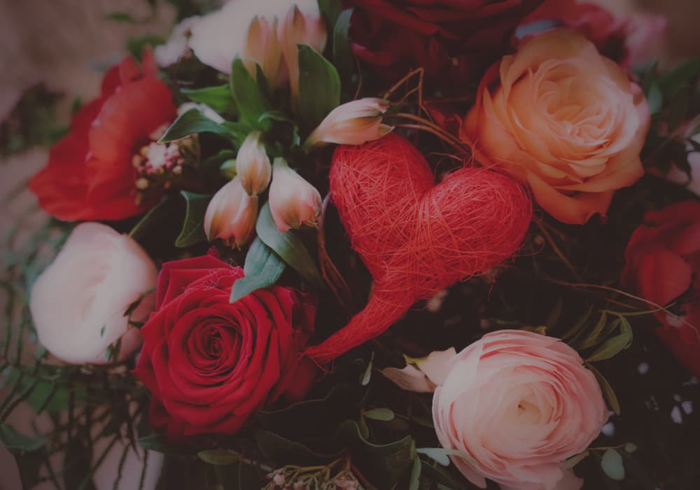 Fleurop Oesterreich online 💐🎁 BlumenGeschenke bestellen 🌍 🚚 Weltweite