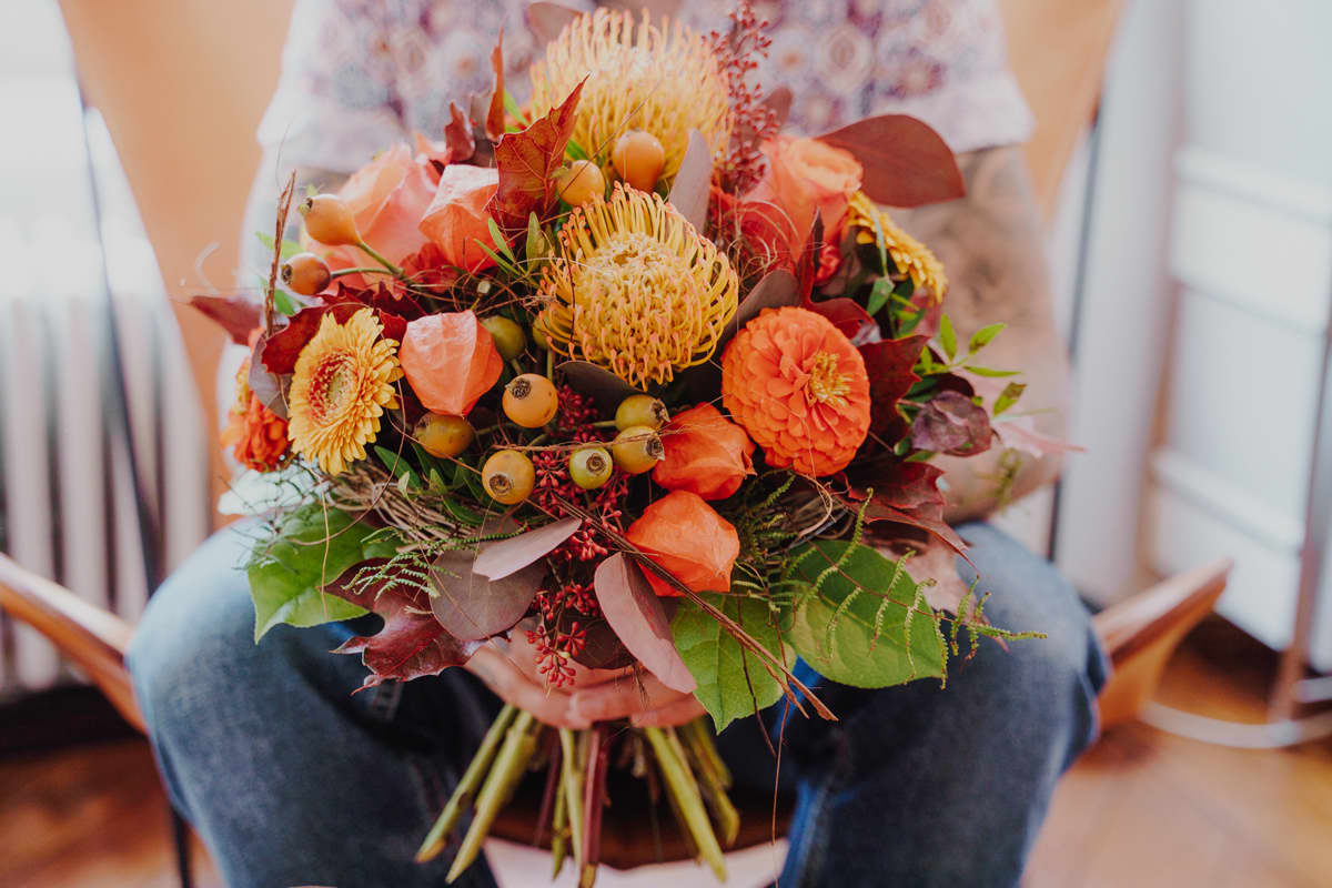 Shades of orange & salmon