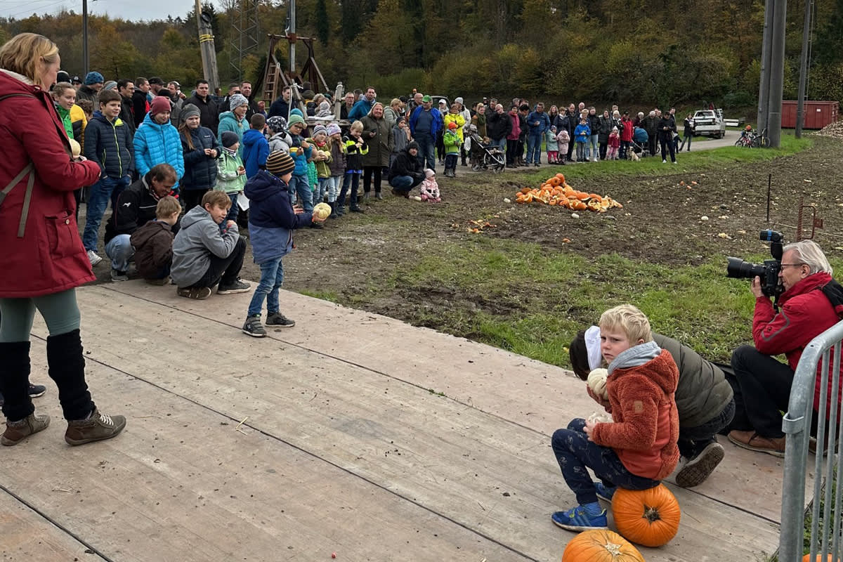Beware of flying pumpkins 