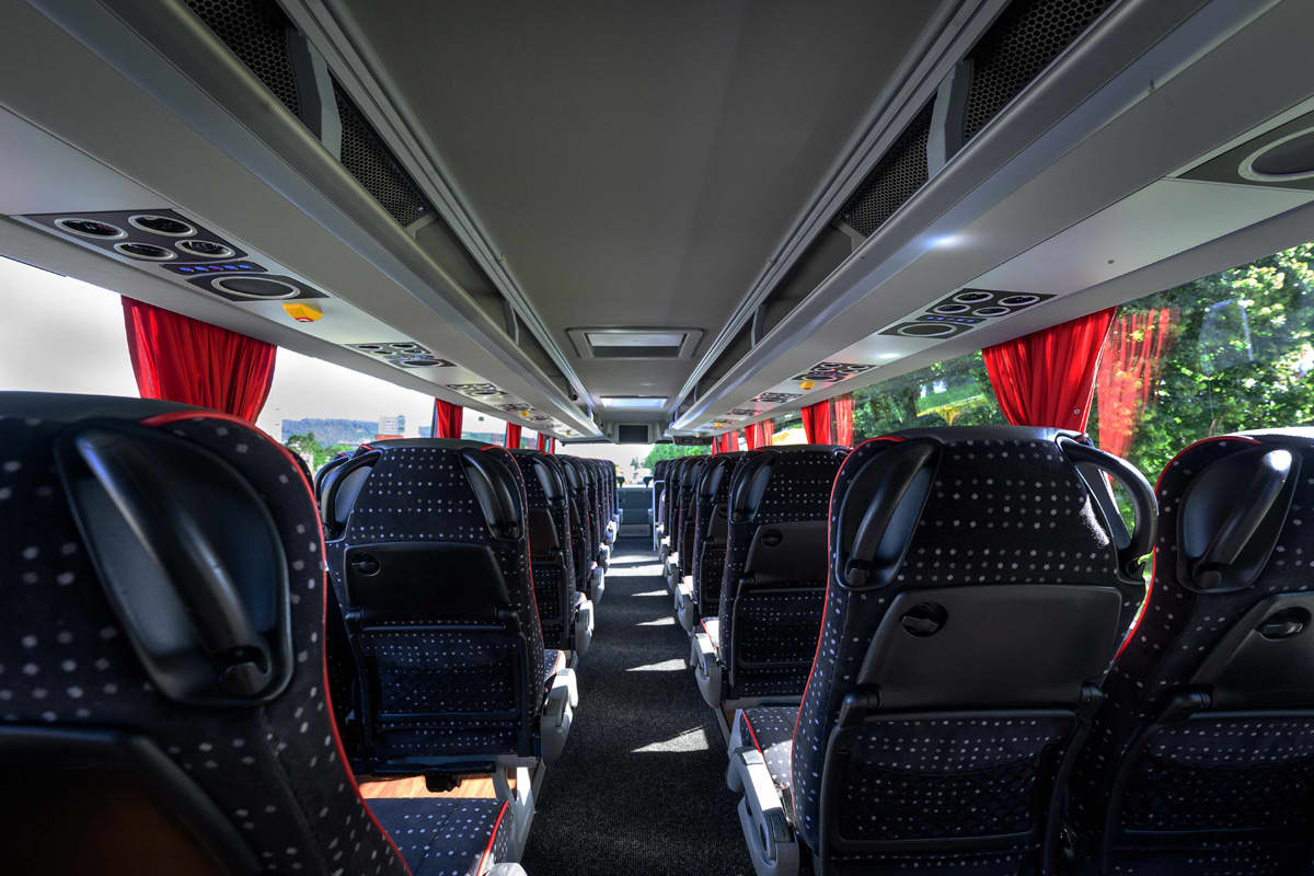 Excursions d'une journée vers les plus beaux endroits avec EUROBUS