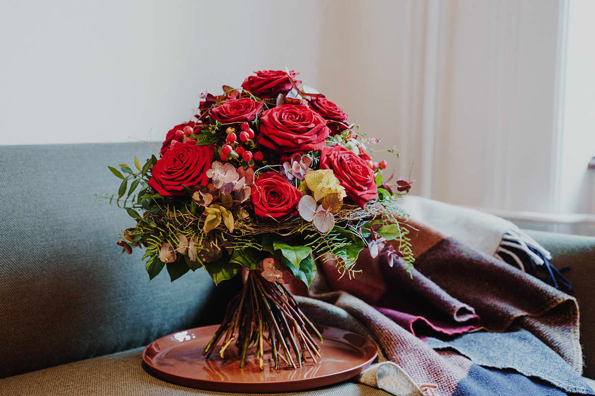 12 June: World Red Rose Day