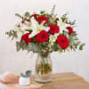 Media 1 - Maldivas - Boquet with withe liliums and red roses