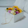 Media 2 - Flowerbox «Arles» (20 cm) with Munz bar of chocolate «Thank you»