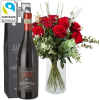 Media 1 - 12 roses rouges de Fairtrade Max Havelaar avec verdure et Amarone Albino Armani  DOCG (75 cl)