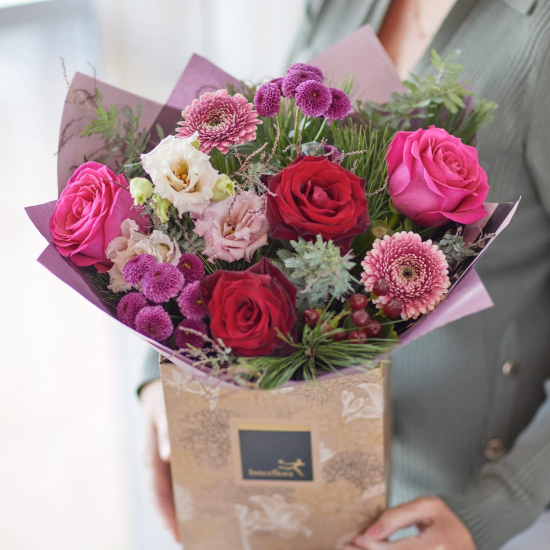 Flower delivery sales xmas day