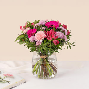 Media 2 - Pink powdery softness and flower bag