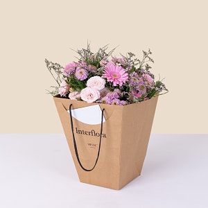Media 1 - Congratulations with flower bag