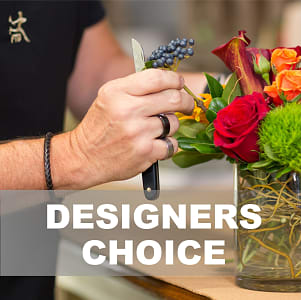 Media 1 - Arrangement of cut flowers