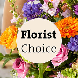 Media 1 - Mixed cut flowers