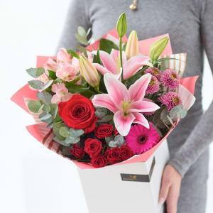 Valentine\'s Mixed Bouquet.