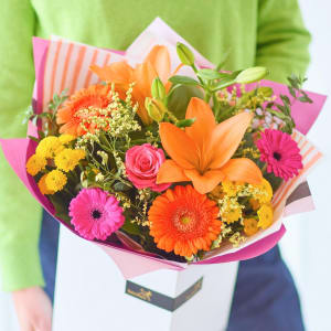 Bright Mother\'s Day Bouquet
