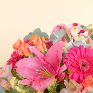 Media 2 - Floral bond
