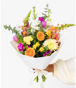 Media 1 - Spring Bouquet