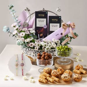 Media 1 - Lilac Rakhi Splendour