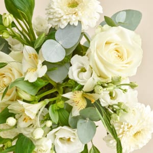 Media 3 - Sympathy bouquet
