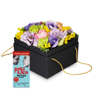 Blumenbox «Tokyo» (15 cm) mit Gutschein CHF 100.- für das Musical «Romeo & Julia»