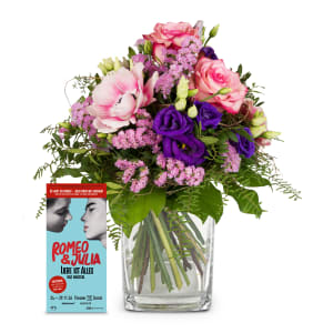 Blumenstrauss «Frühlingsprinzessin» mit Gutschein CHF 100.- für das Musical «Romeo & Julia»