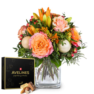 Blumenstrauss «Zauberhafte Adventszeit» mit Avelines Pralinés von Maestrani