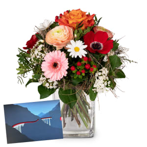 Flower bouquet «Melody of Spring» with a CHF 50.- gift voucher from the Rhaetian Railway