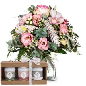 Blumenstrauss «Winter Poetry» mit Gottlieber Tee Geschenk-Set