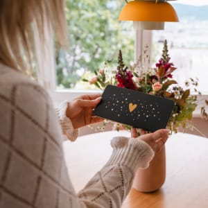Media 2 - Bouquet de prairie «Summer Meadow» avec Munz tablette de chocolat «Heart»