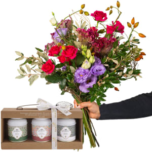 Media 3 - Meadow bouquet «Vivid Bloom» with Gottlieber tea gift set