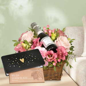 Fleurop Blumengesteck «Blumenfee» mit Prosecco Albino Armani DOC (20 cl) und Munz Schoggi-Tafel «Heart»