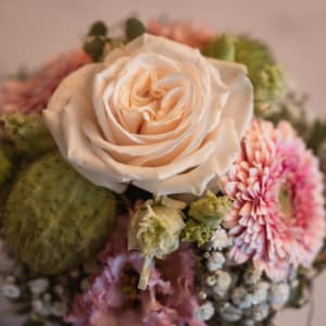Media 4 - Blumengesteck Soft Whisper