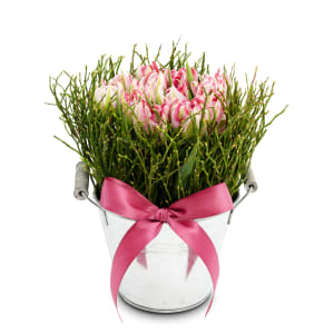 Composizione floreale «Prato primaverile»