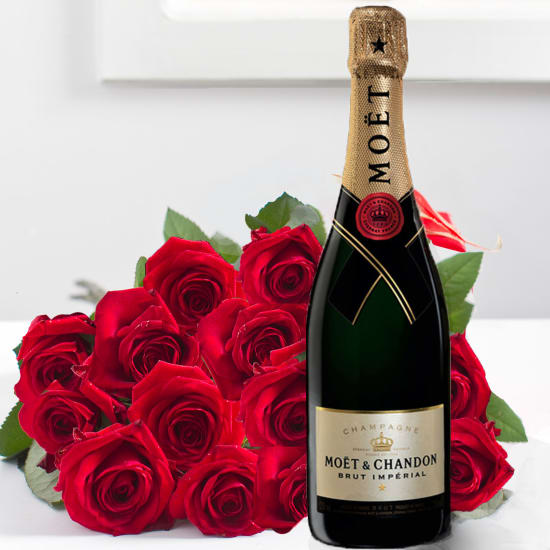 Mazzo di fiori composto di 15 rose con una bottiglia di champagne esclusivo , 75 cl