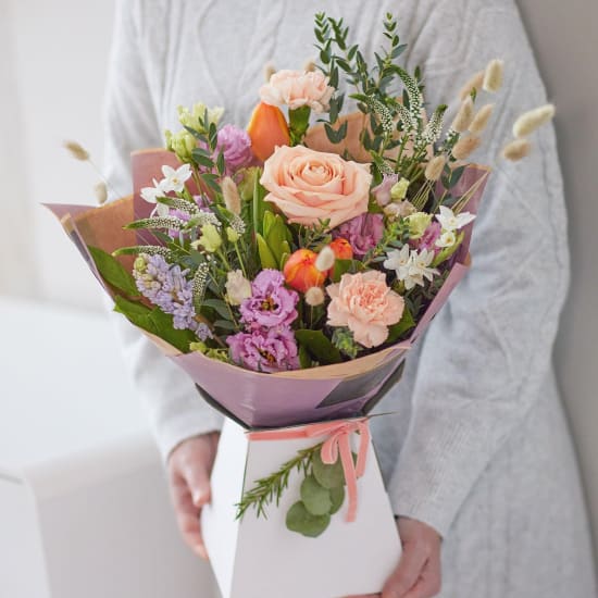 Trending Spring Bouquet without Lilies.