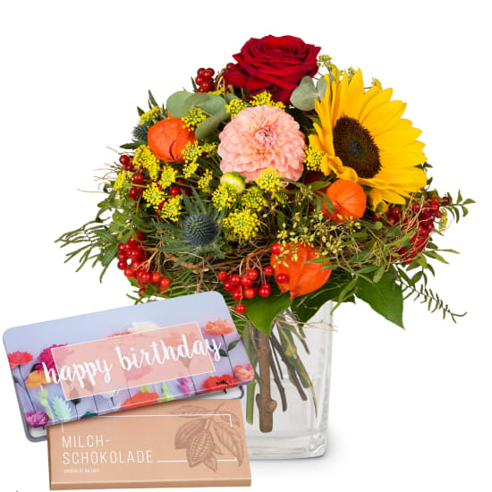 Late Summer Dream with Delicate Flowers with Munz bar of chocolate «Happy Birthday»