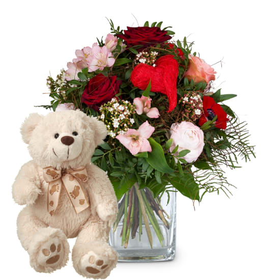 Nounours Et Rose Pour La Saint Valentin